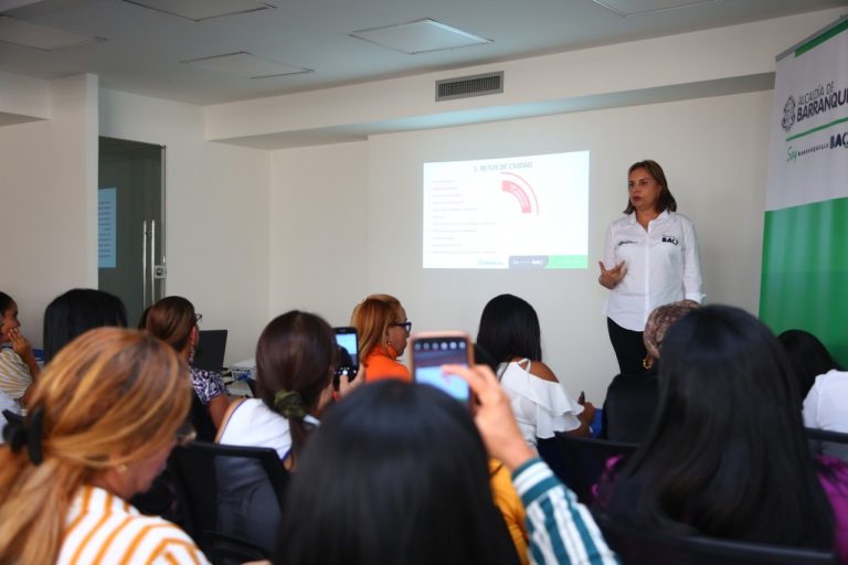 Mesa sector Mujeres - Plan de Desarrollo - Oficina de la Mujer, Equidad y Género